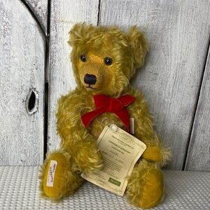 Dean’s 17/1500 artistic mohair bear vintage